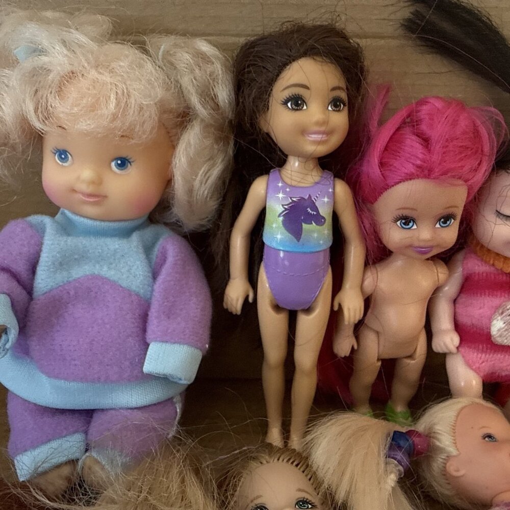 Vintage And Newer Lot 12 Barbie & Others McDonald’s Mattel Zuru Largo Toys - Picture 4 of 16